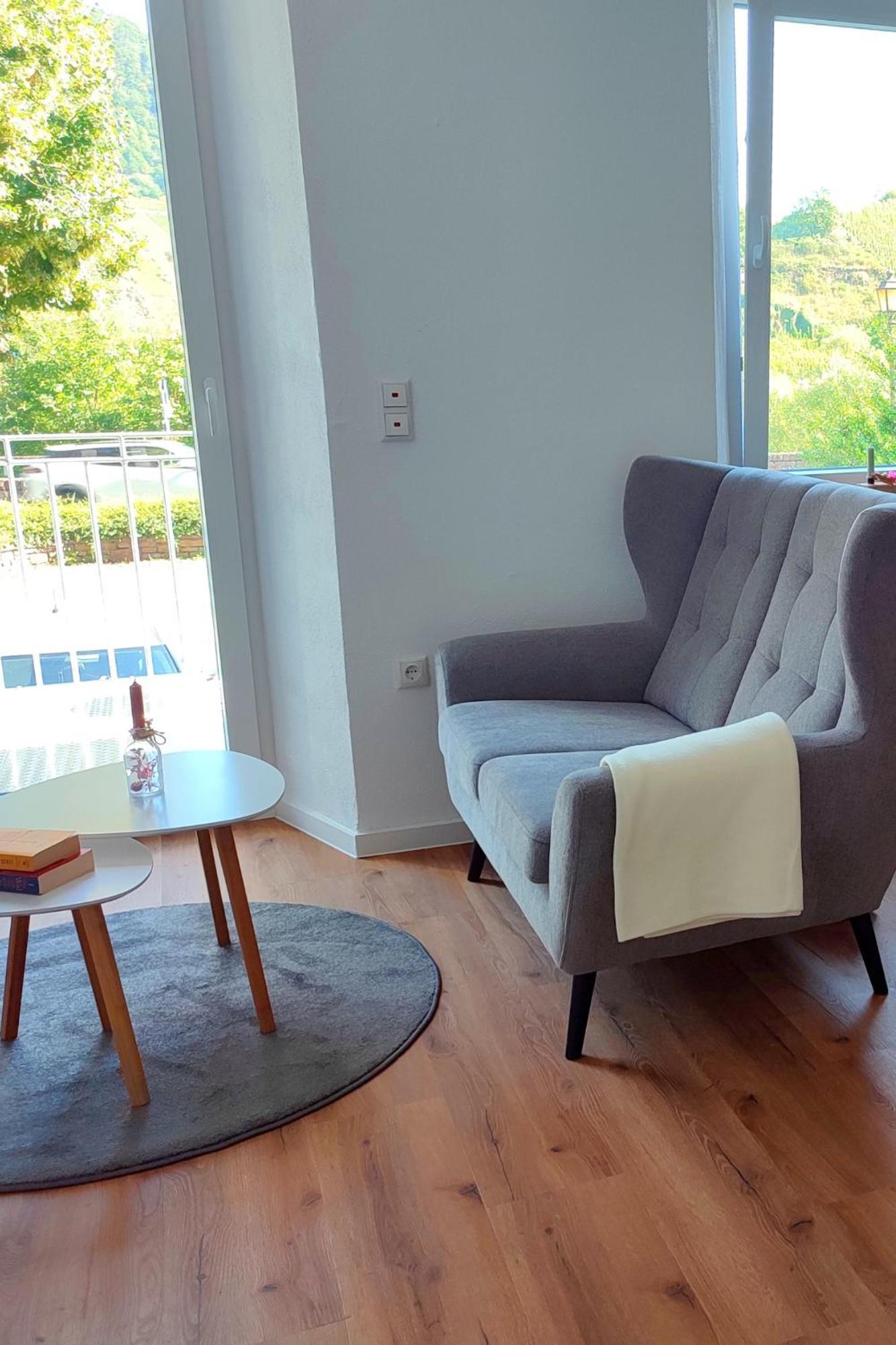 Winzerhaus Am Calmont - Moselidyll Im Winzerhaus Apartment Брем Екстериор снимка